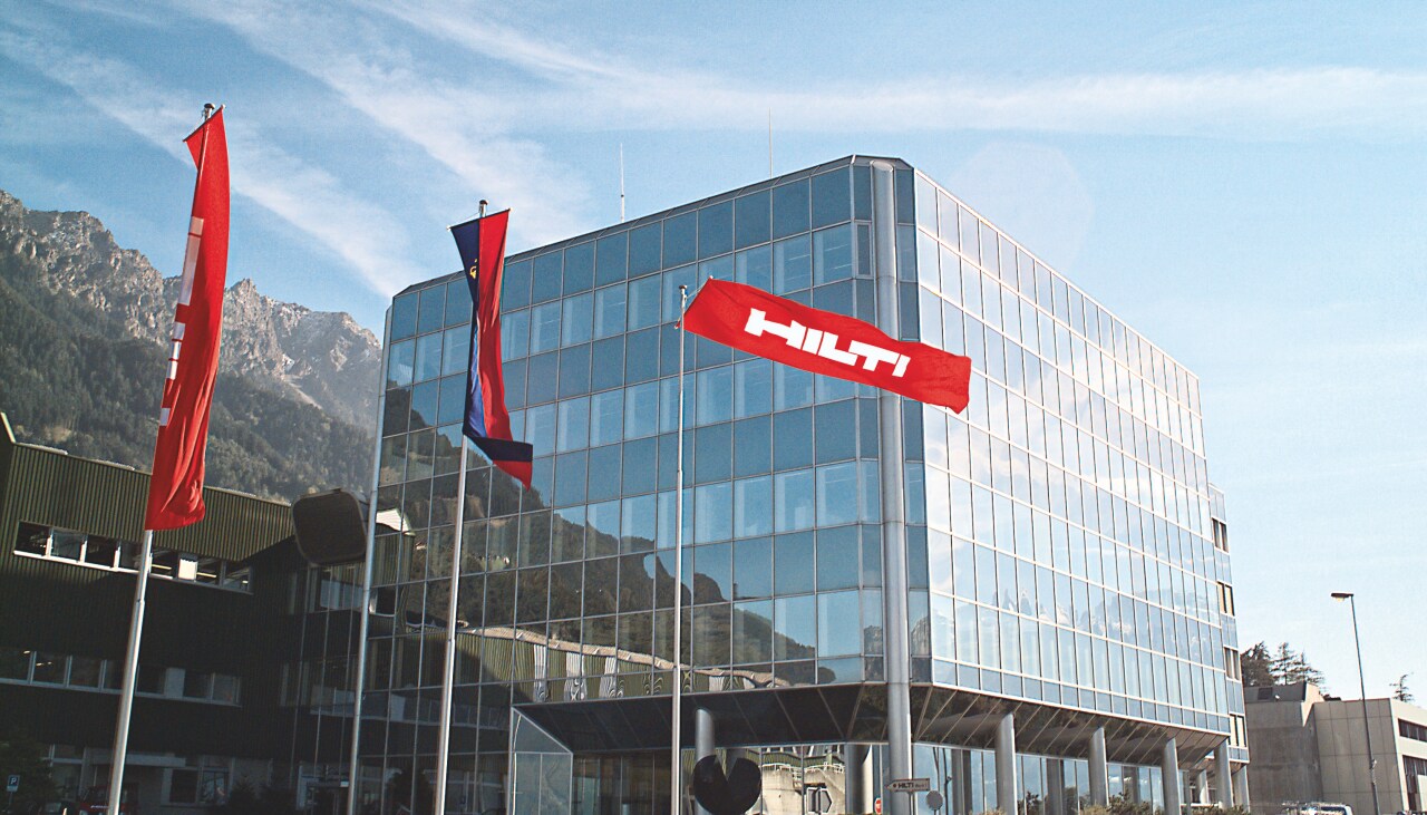 Trụ sở chính của Hilti tại Schaan, Liechtenstein điều hành khoảng 30.000 nhân viên trên khắp thế giới