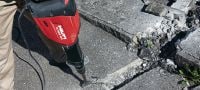 TE 1500-AVR Versatile TE-S demolition hammer for concrete floor breaking and occasional wall chiselling Applications 3